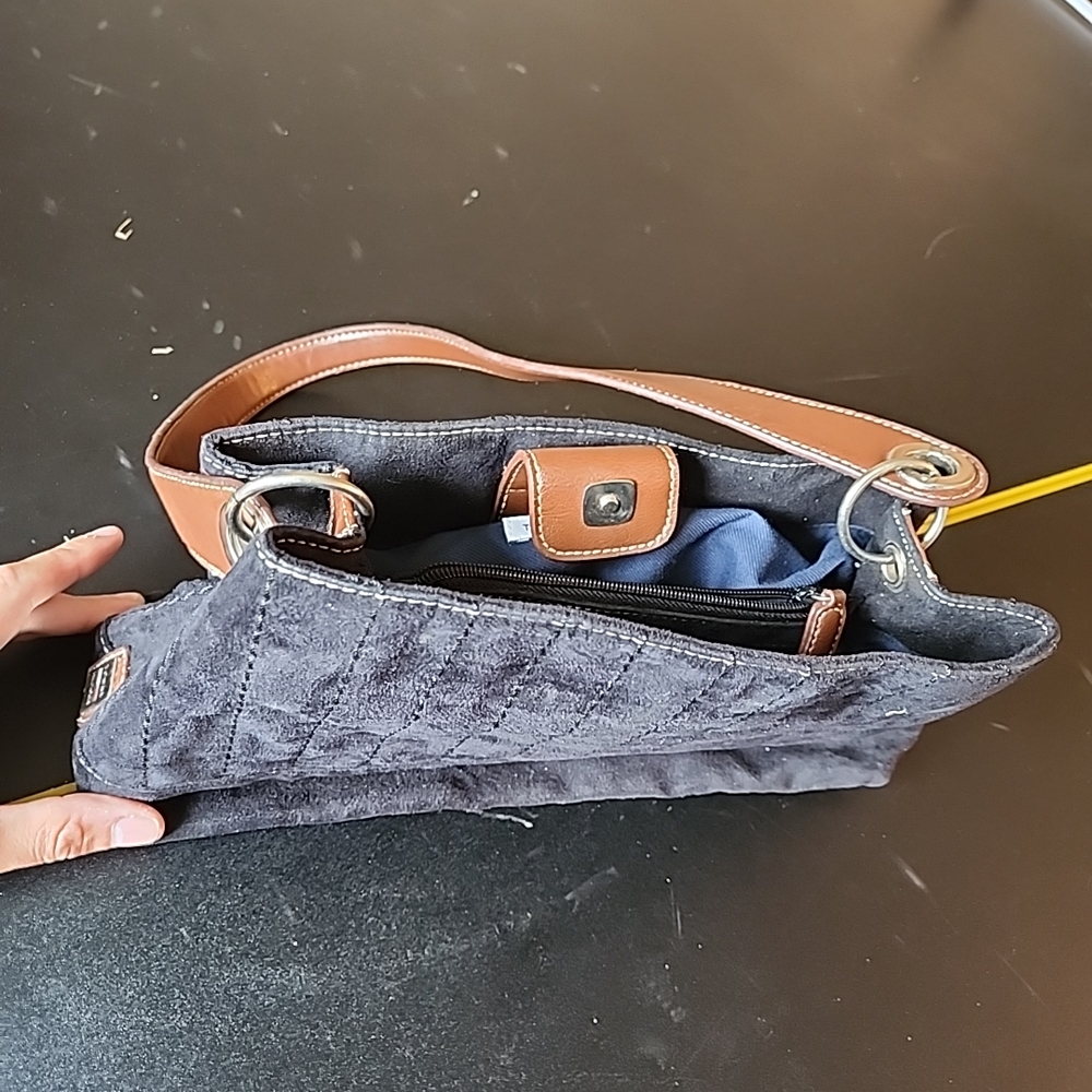 Tommy Hilfiger Purse Shoulder Bag W/Leather Straps Excellent Condition